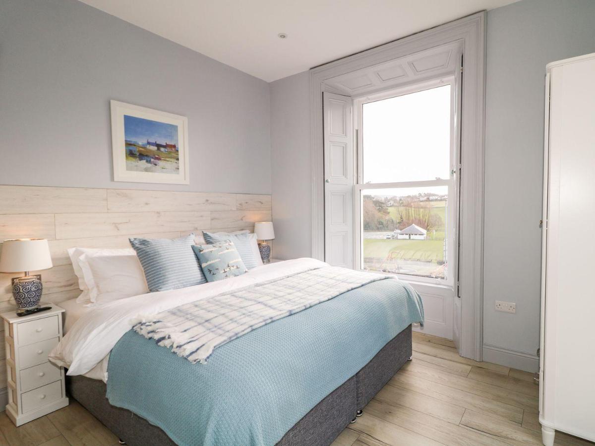Sea Breeze Apartment